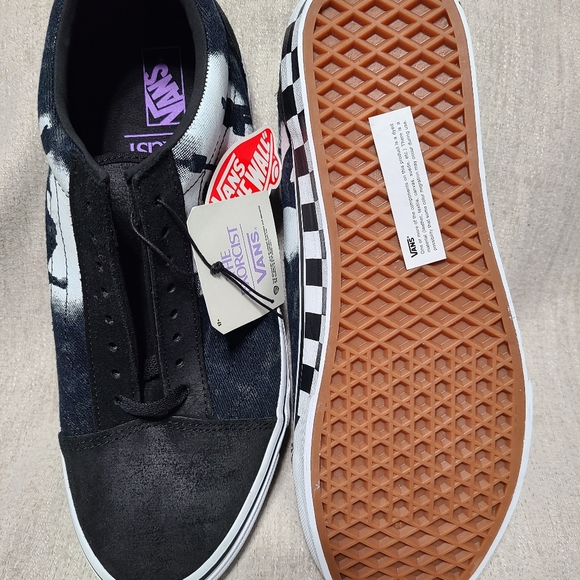 Vans Old Skool X House of Terror Horror “The Exorcist” Black Size 10.5 Men’s New - Picture 3 of 11